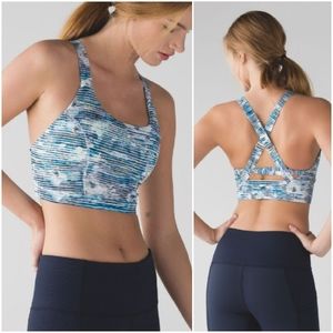 Lululemon Pure Practice BraBlurry Belle Multi